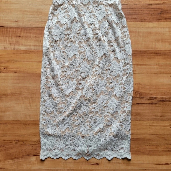 ABS Allen Schwartz White/Cream Lace Cap Sleeve Dress Size XS - Picture 5 of 13